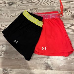 Set of Under Armour shorts